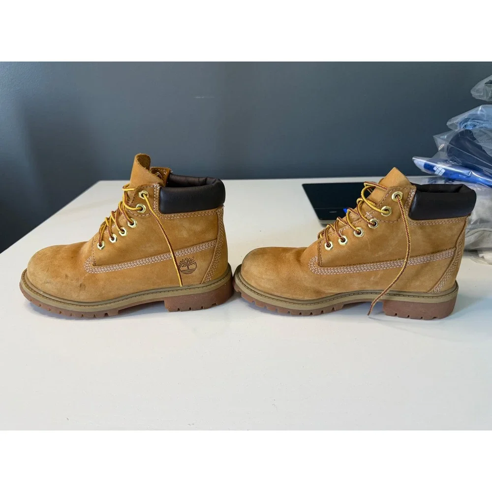 Timberland 6 Inch Premium Waterproof Boots Wheat Nubuck Leather Kids Size 3M